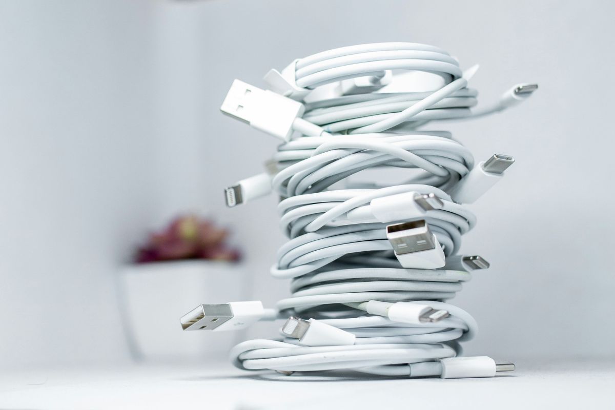Guide to Rechargeable Sex Toys and Cables - Svakom Australia